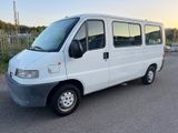 Peugeot Boxer / Original 29000 Km / 9-Sitzer mit Rampe ! - Peugeot Boxer aus 2000
