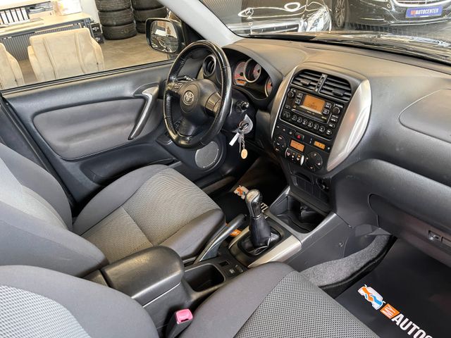 Toyota RAV 4 RAV4 2.0 Sol *AHK*RADIO*TÜV NEU*KLIMA*