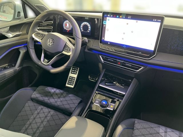 Fahrzeugabbildung Volkswagen Tiguan 2.0 TDI DSG 4Motion R-LINE PANO AHK SHZG