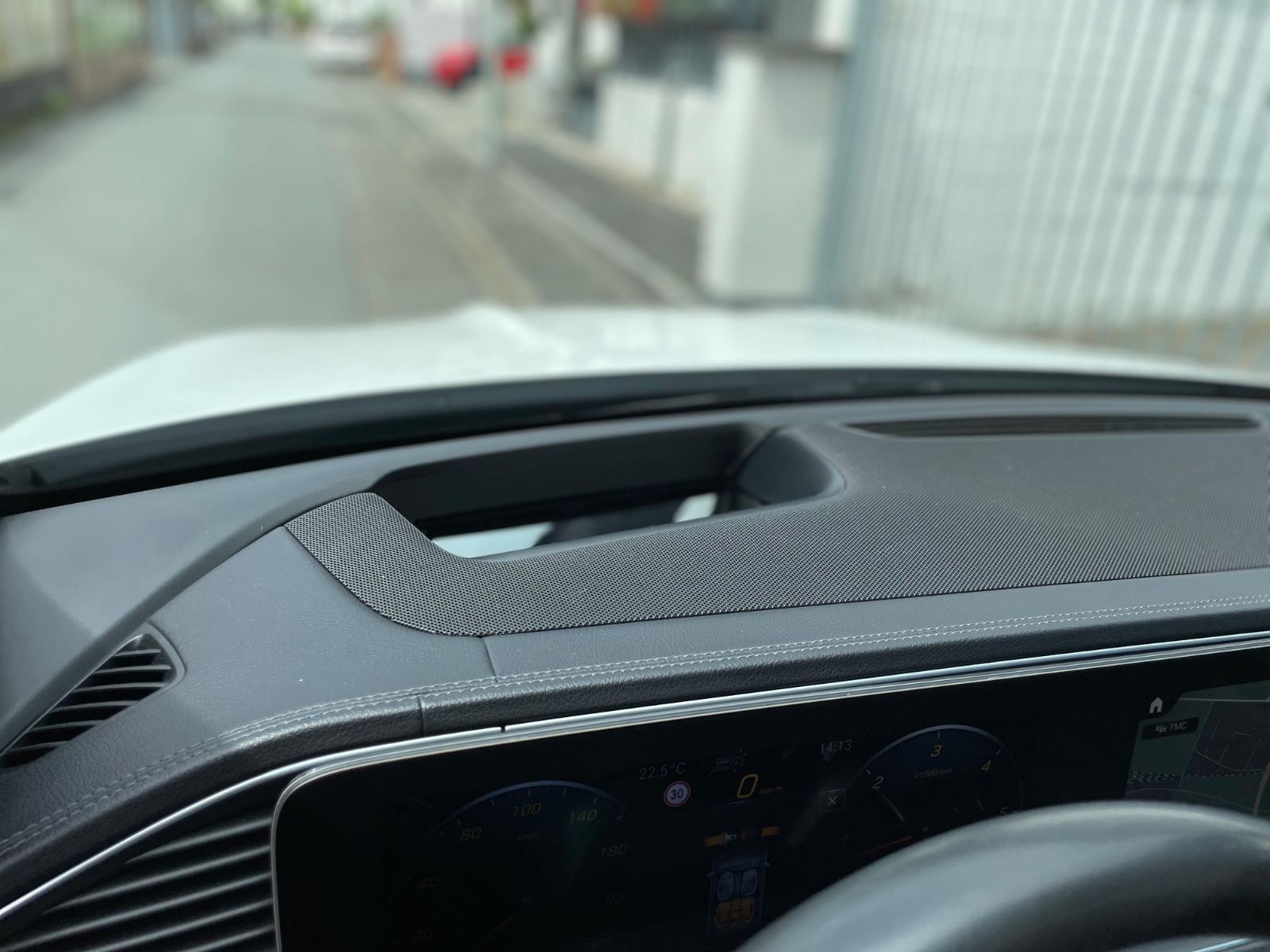 Fahrzeugabbildung Mercedes-Benz GLE 400d 4MATIC |AMG|HUD|Burmester|Pano|360°|AHK