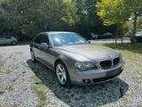 BMW 740i A - - gebrauchte BMW 7er Reihe aus dem Jahr 2005