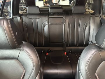 MYAUTOCENTER – Gebraucht- und Jahreswagen mit Werkstattservice in Pfaffenhofen BMW 520 *KEYLES*HEAD-UP*PANO*ACC*AHK*PDC(CAM)*
