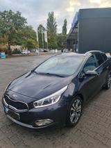 Kia cee'd Sportswagon 1.6 GDI DCT Sportswagen - Kia cee'd Sportswagon von privat