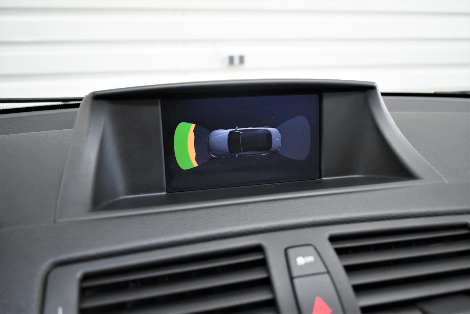 BMW 118i Cabrio+Navi+Automatik+PDC+Tempomat+SHZ
