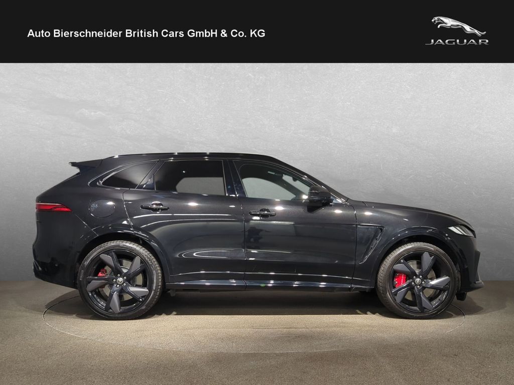Jaguar F-Pace P550 SVR AHK BLACK-PACK PANORAMA 22