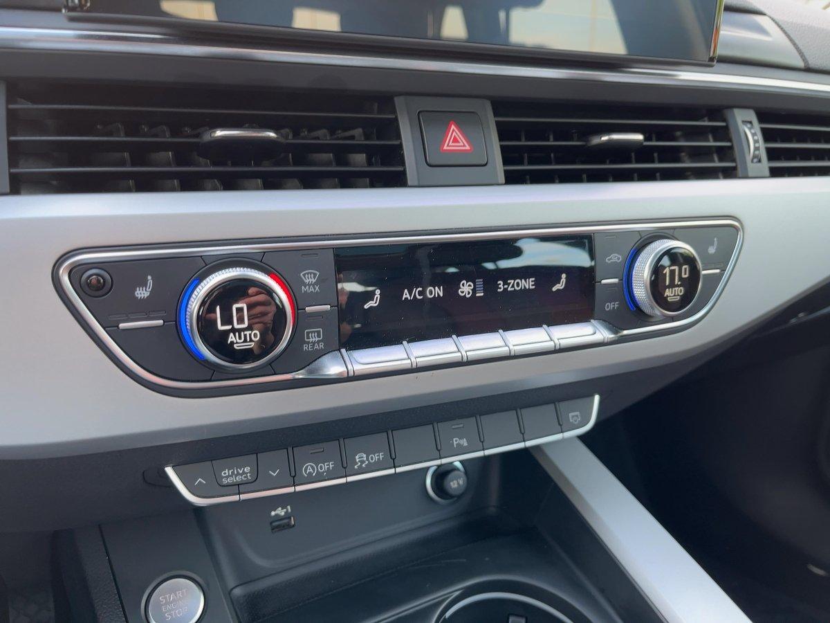 Audi A4 Avant Advanced 40 TDI NAVI+PANO+KAM+VIRT+LED
