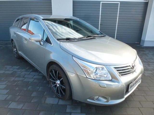 Toyota Avensis 1.8 Kombi Executive Leder Xenon Scheckh.
