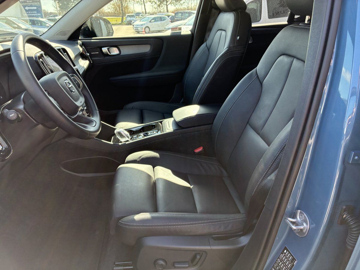 Volvo XC40 B4 Plus Dark foto 7