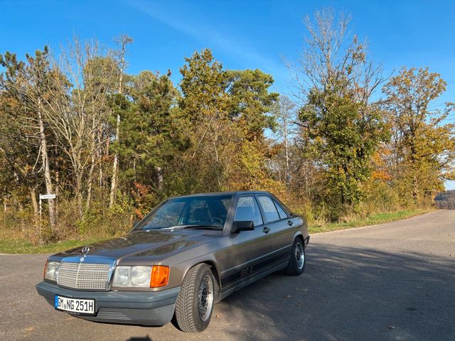 Mercedes-Benz Mercedes Benz 190E 2.0 TÜV neu