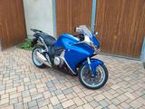 Honda VFR1200F - HONDA VFR1200F