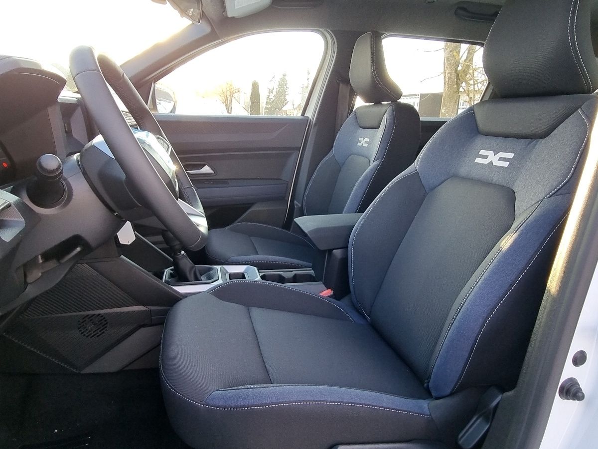 Fahrzeugabbildung Dacia Bigster Expression ECO-G 140