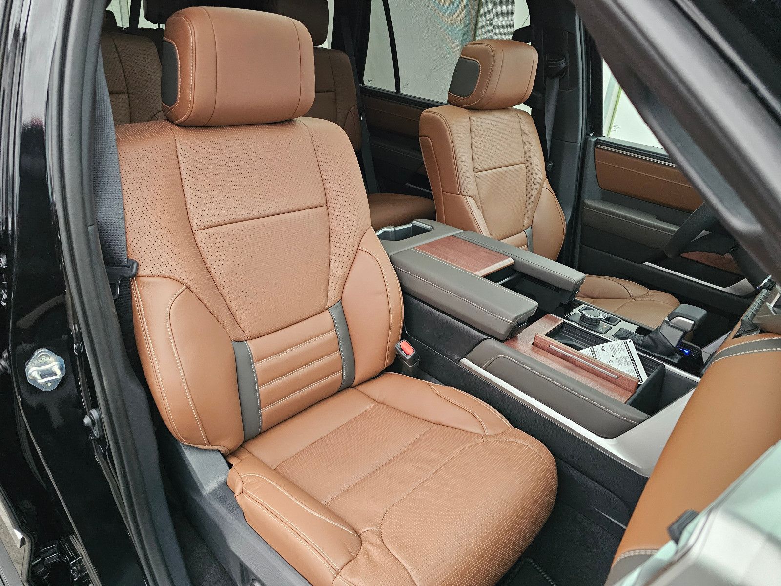 Fahrzeugabbildung Toyota Sequoia 1794 Edition T1: 87.800 EUR ! Stock !!