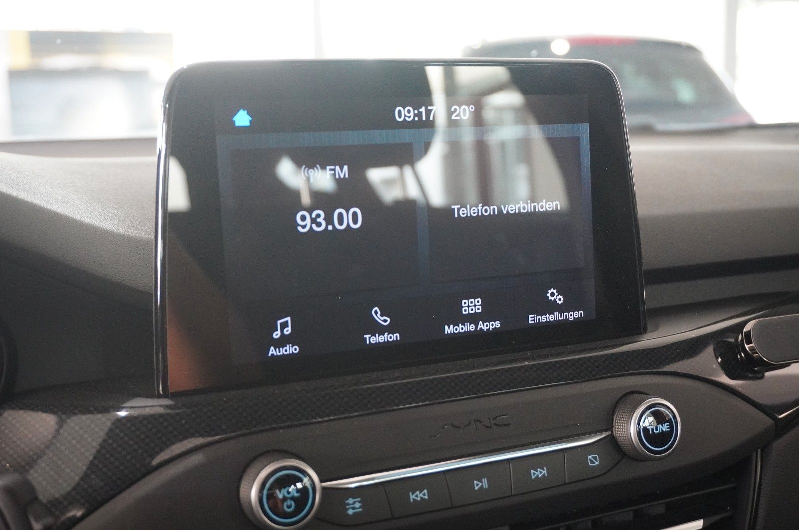 Fahrzeugabbildung Ford Focus 1,0 ST LINE SPORT NAVI/LED/KAMERA/PANO./SH