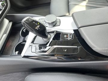BMW 520 - 11