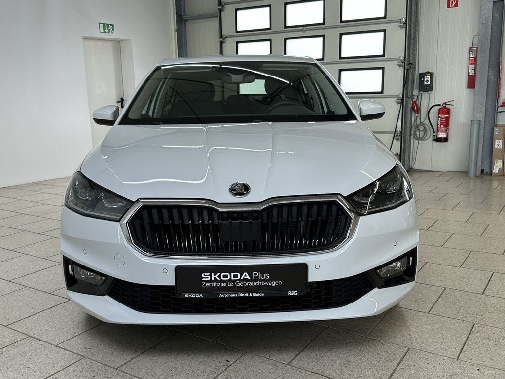 Skoda Fabia — fotografia 3