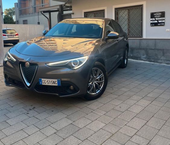 Alfa Romeo Stelvio 2.2 Turbodiesel 190 CV AT8 Q4