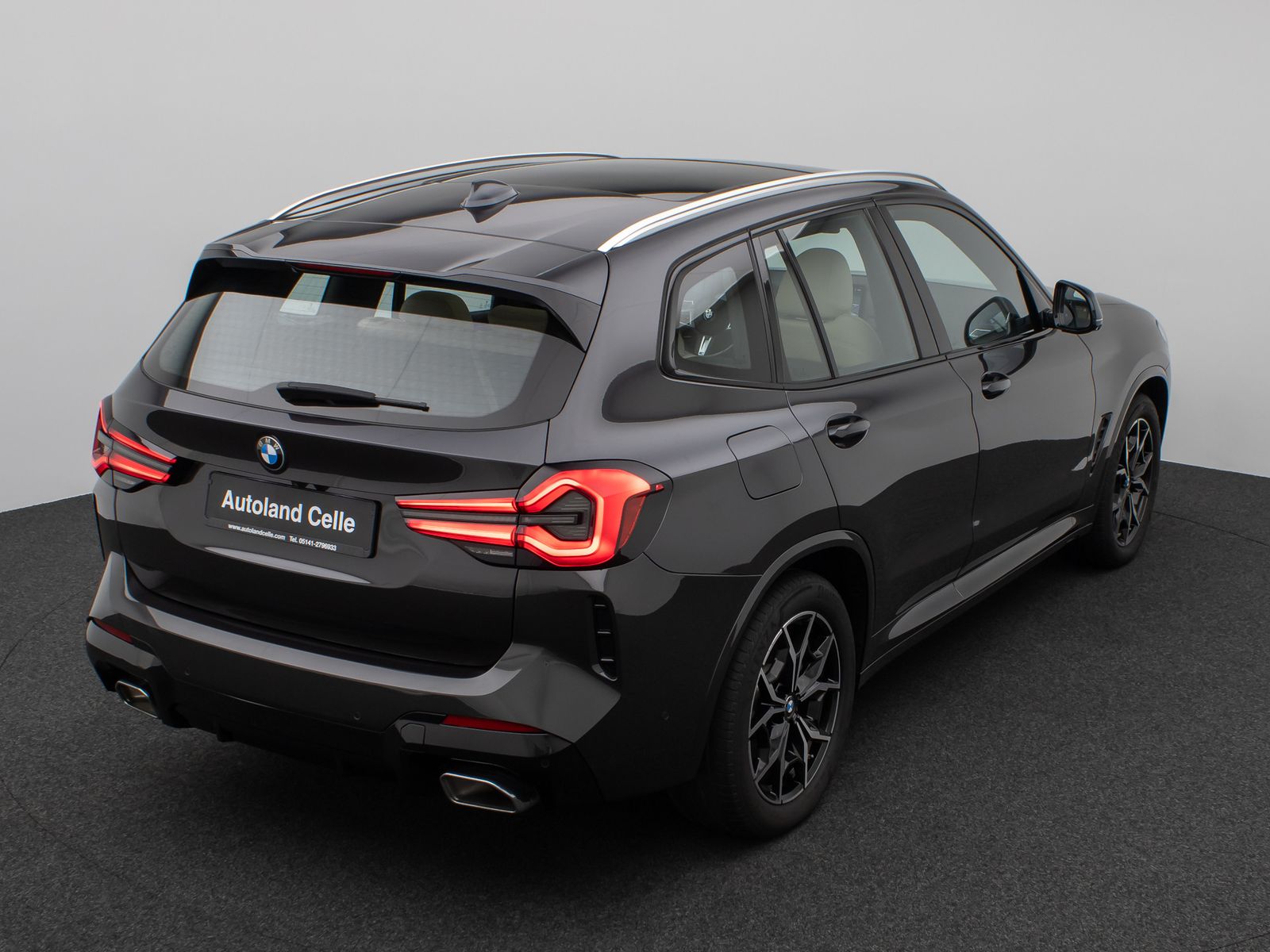 Fahrzeugabbildung BMW X3 xD20d  M Sport Laser Panorama 360°HUD DAB 19"