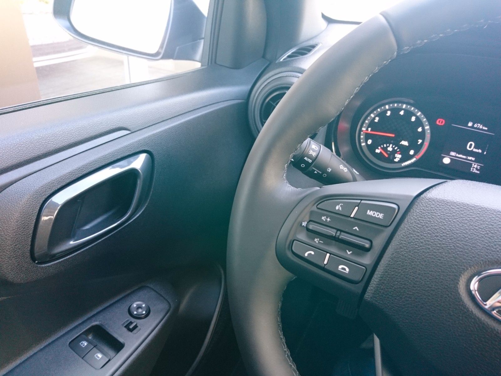 Fahrzeugabbildung Hyundai i10 1.0 Connect & Go NAVI KAMERA SHZ