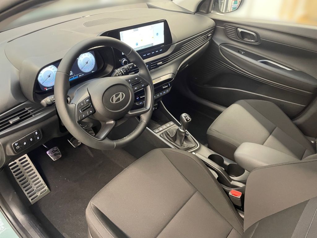 Fahrzeugabbildung Hyundai BAYON FL (MY25) 1.0 T-GDI (100 PS) 6-MT 2WD Prim
