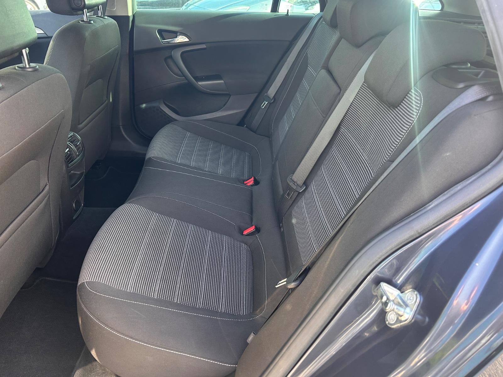 Opel Insignia ST 2.0 CDTI/Klimaaut./Sitzhzg/AHK/Tempo