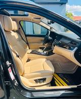 BMW xDrive Pano Standhzg. Navi PDC Xenon Scheckheft - BMW 5er Reihe aus 2012: Kombi