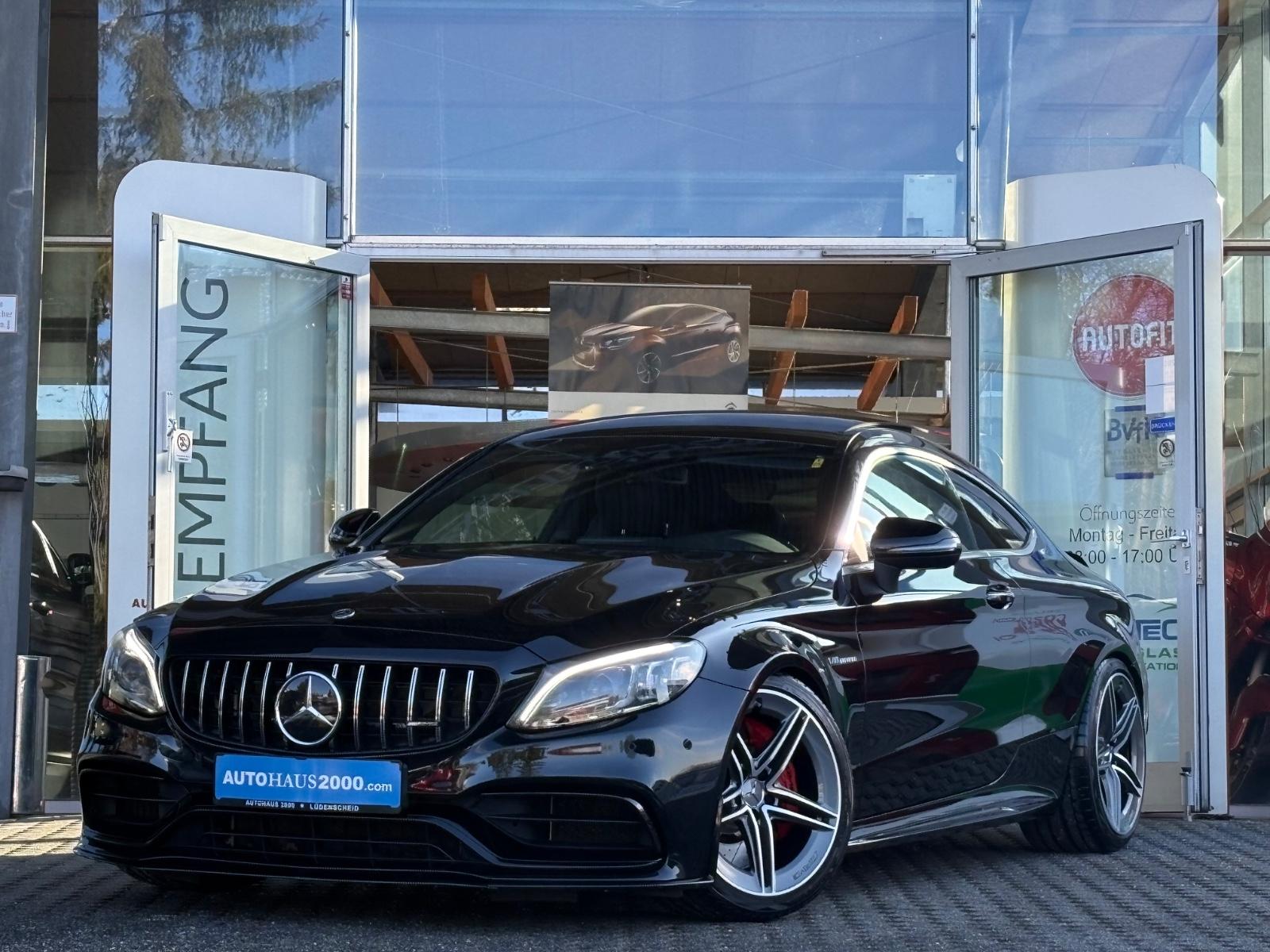 Mercedes-Benz C 63 AMG S Coupe/AERO/PANO/SP.ABG/KEYLESS/VOLL/