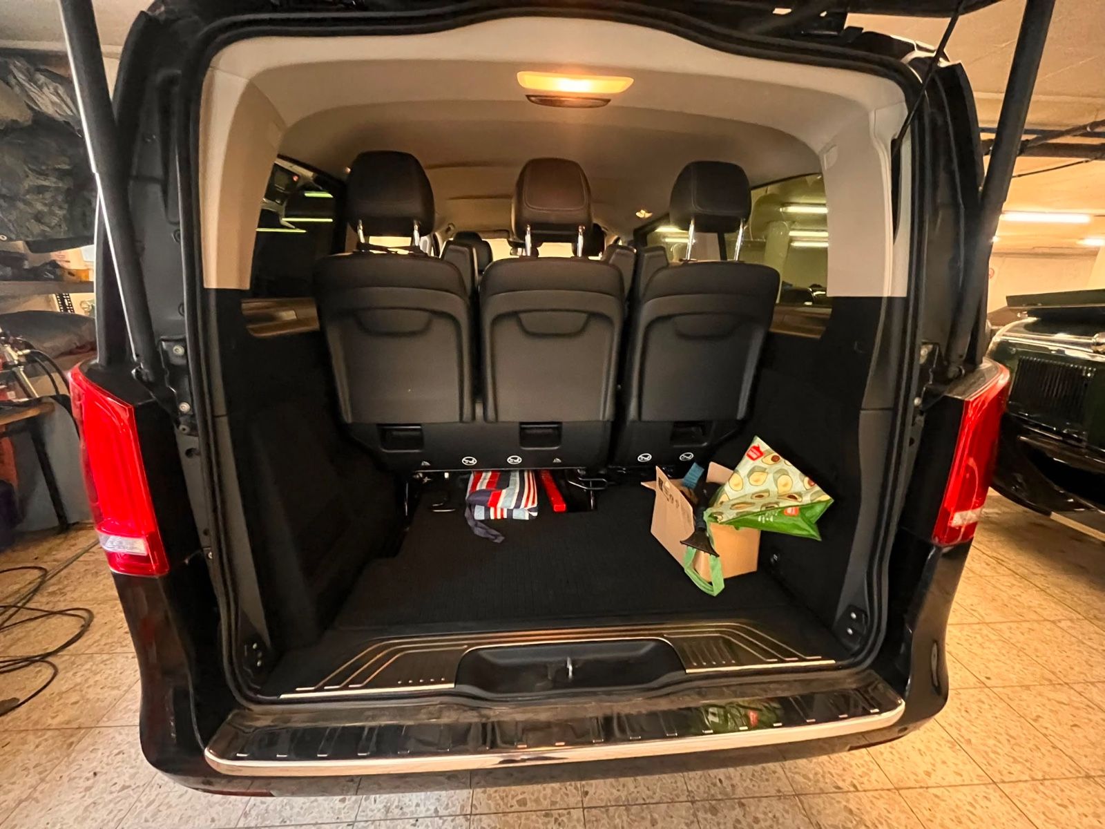 MERCEDES-BENZ V 250 d Aut. AVANTG. ED. lang 140 + 10kW AVA...