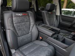 TOYOTA Tundra TRD Pro Hybrid CrewMax *INCOMING*