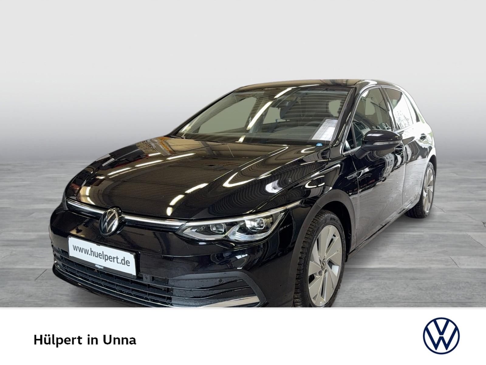 Volkswagen Golf VIII 1.5 eTSI STYLE KAMERA AHK ACC NAVI