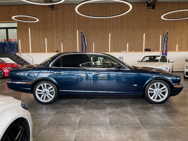 Jaguar XJ 2.7 D XJ6 Sovereign *Klima*Navi*PDC*Bluetooth
