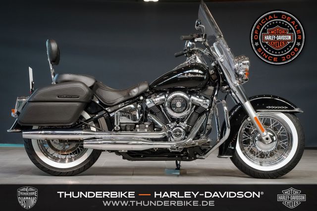 Softail Deluxe Vivid Black