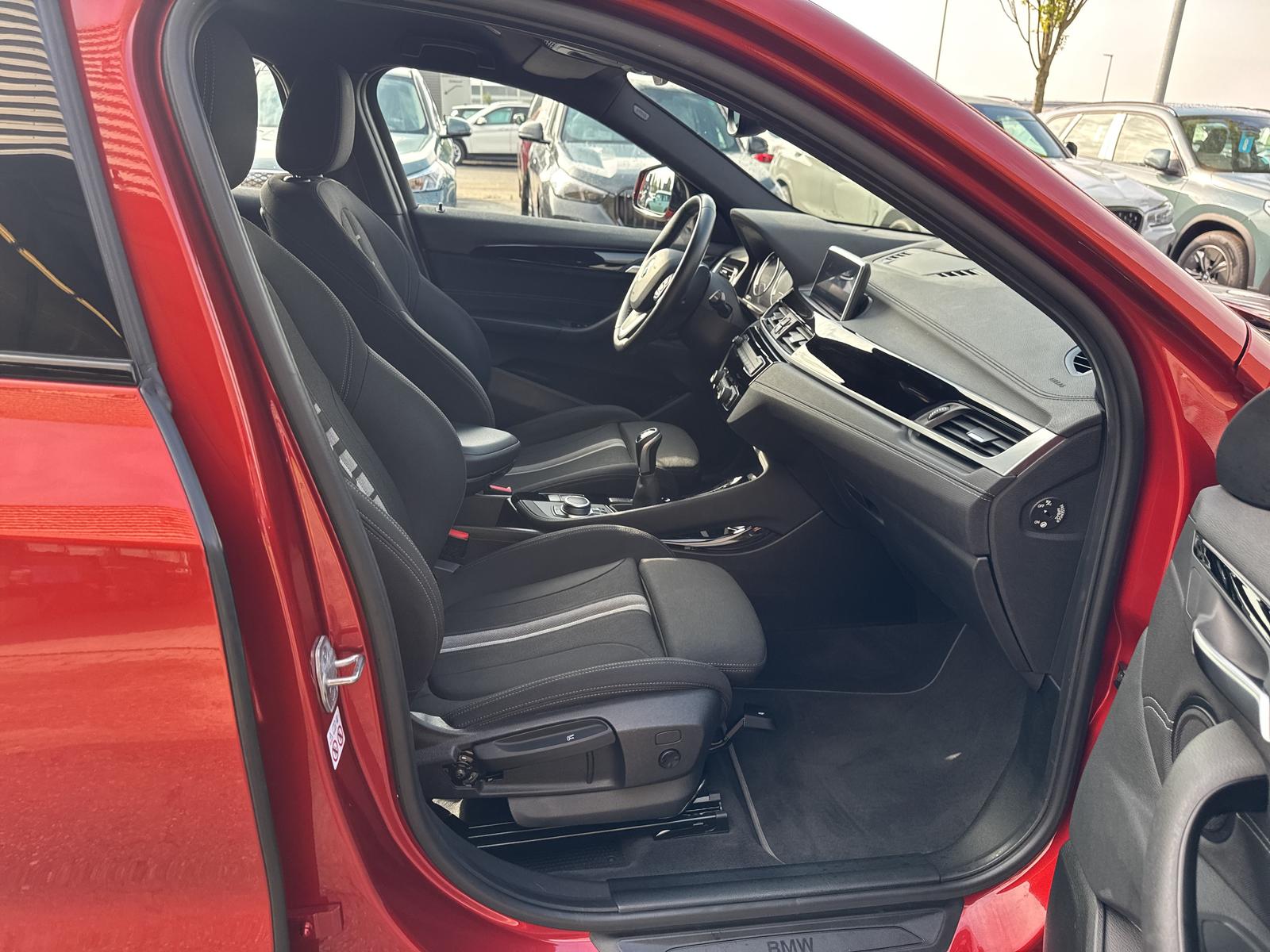 BMW X2 sDrive18i SHZ LED DAB, миниатюра 17
