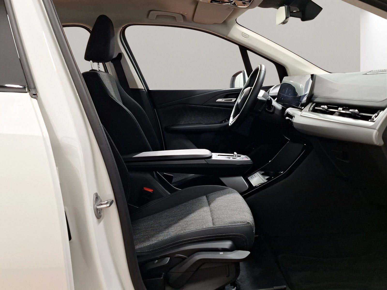 BMW 220 Active Tourer - Bild 5