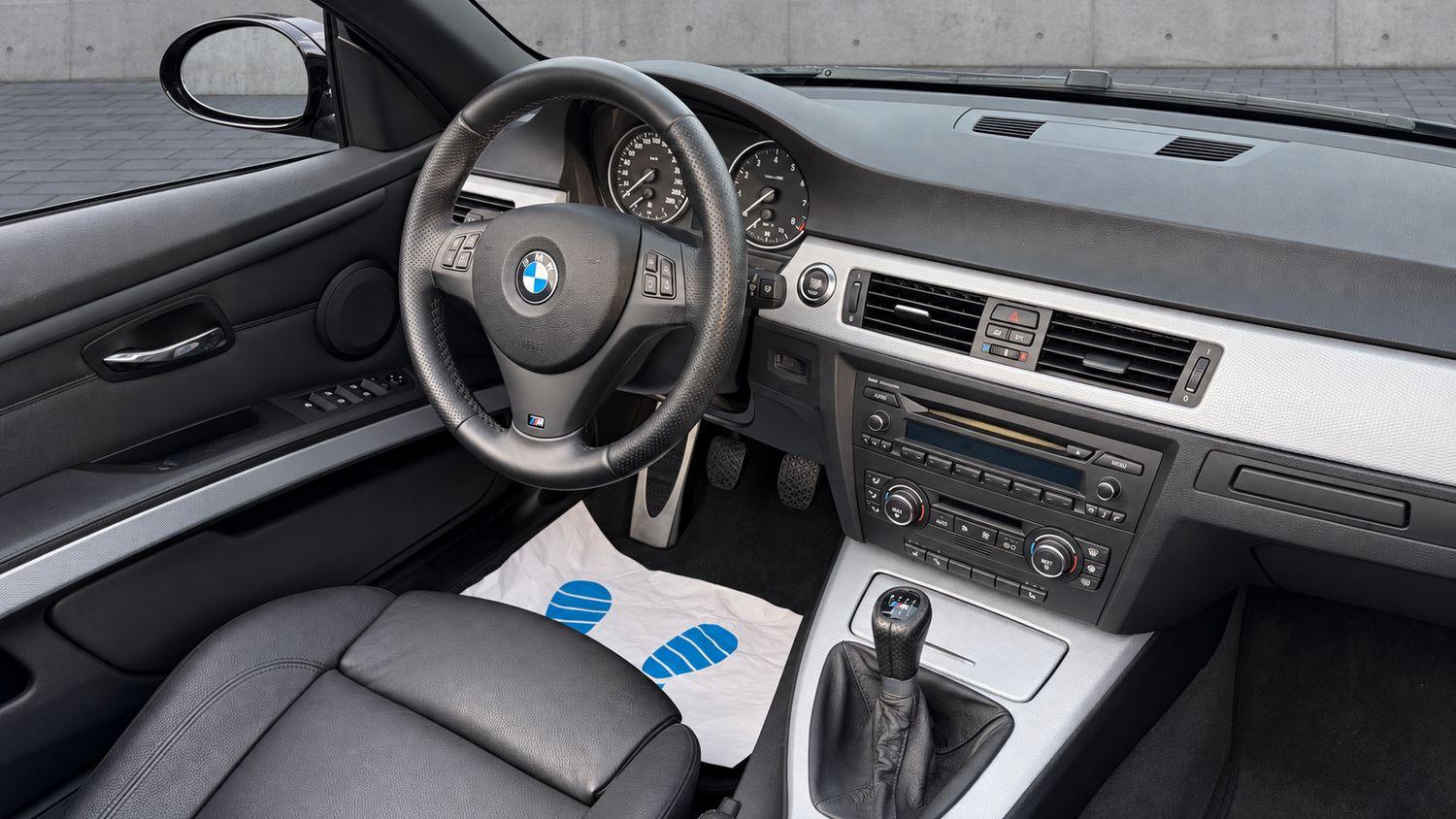 BMW 330 i Cabrio M-Sport '1.Hand'98.000KM'S-Heft'