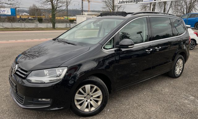 Volkswagen Sharan Comfortline 7SITZE,PANORAMIC,TÜV NEU...