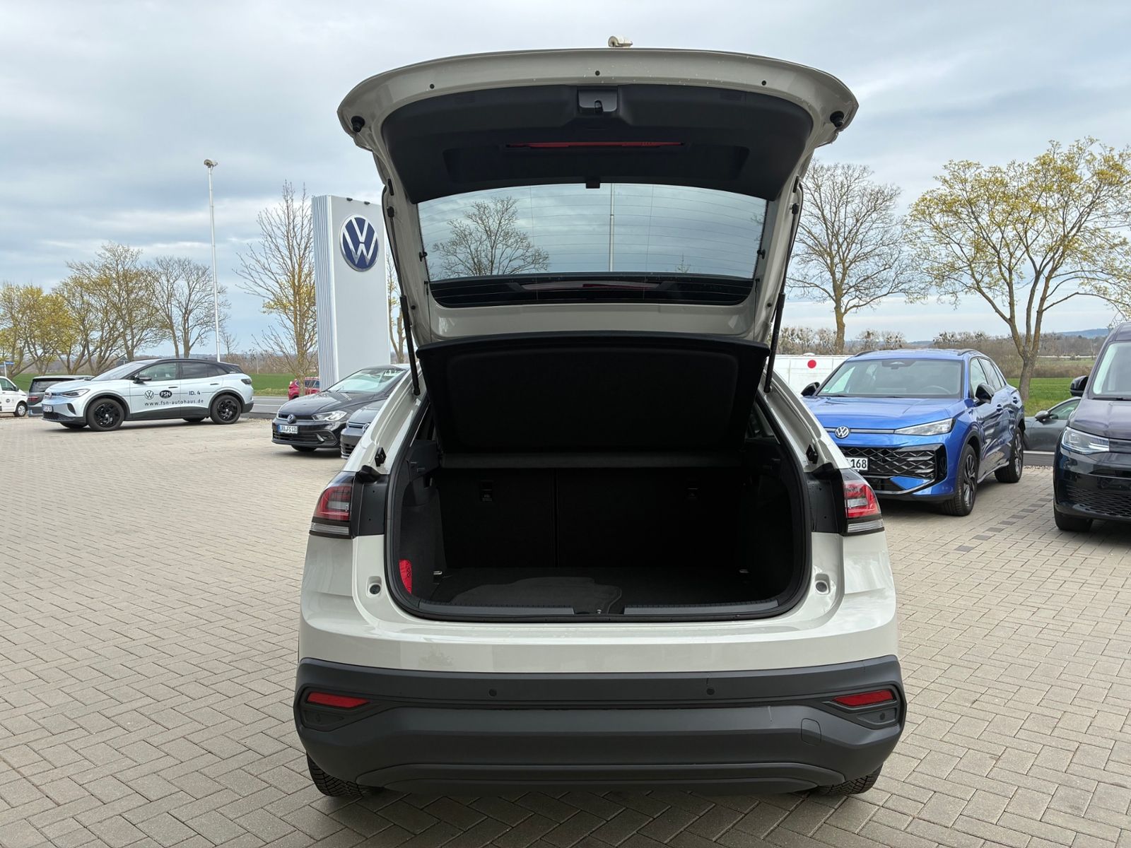 Volkswagen Taigo ENERGY 1,0 l TSI 95 PS imagem 3