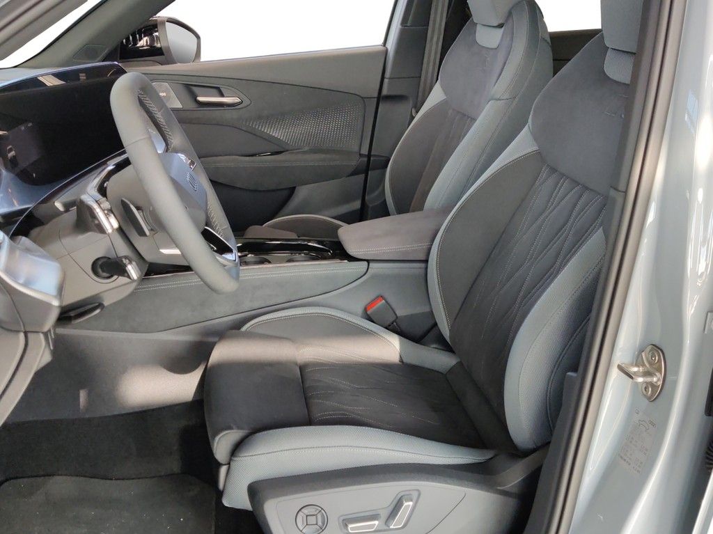 Audi Q3 - Bild 11