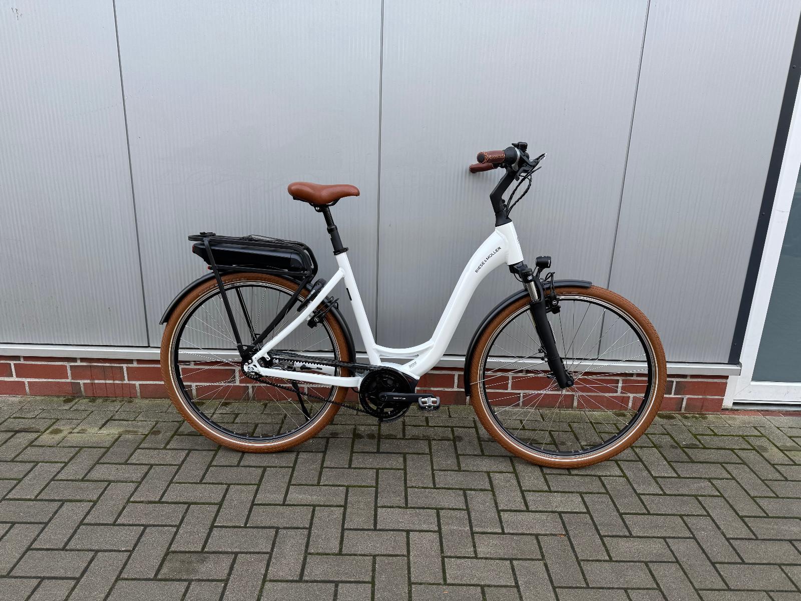 Riese & Müller Swing Rücktritt crystal white 56cm