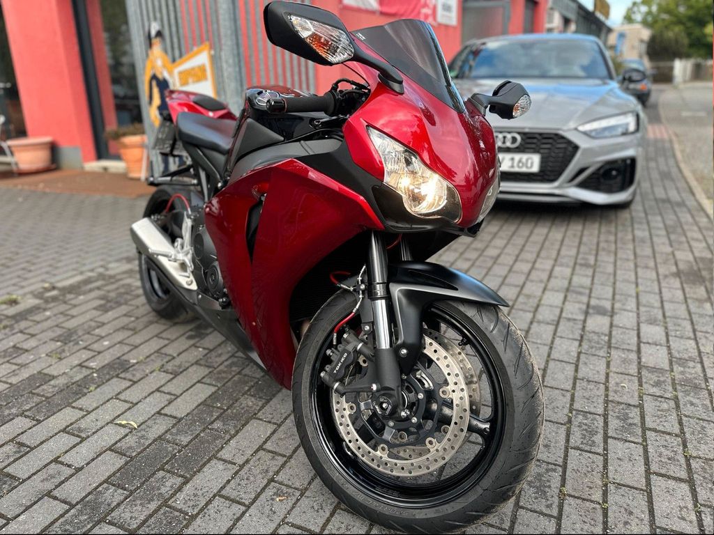 Honda Cbr 1000 Rr Gebraucht