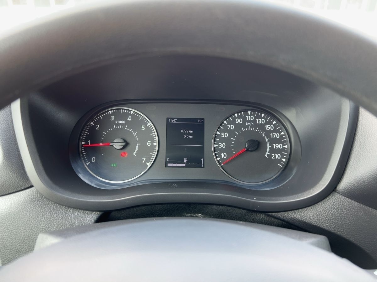 Renault Master - Bild 13