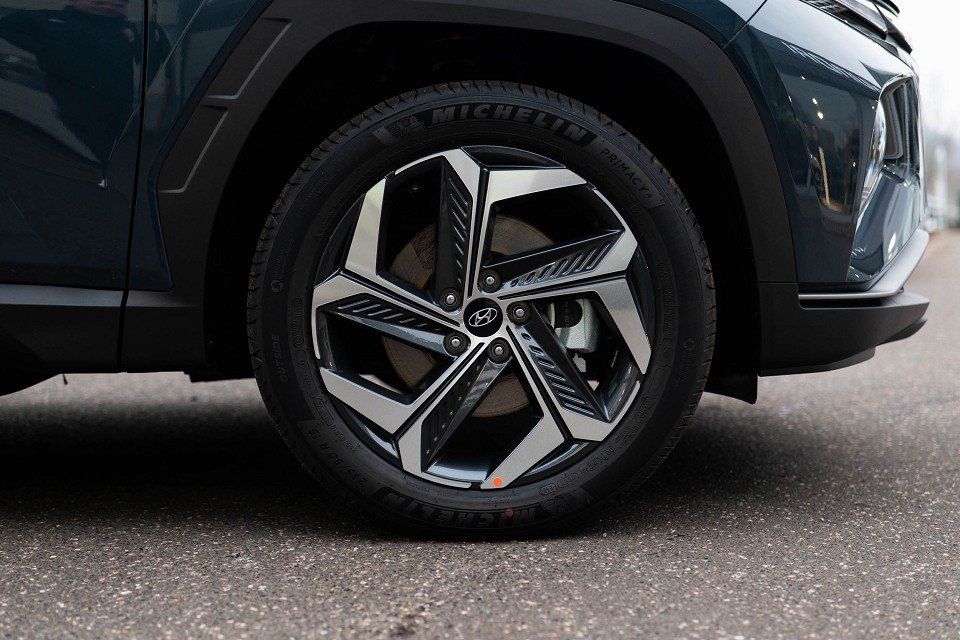Fahrzeugabbildung Hyundai TUCSON Plug-in Navi Funktion