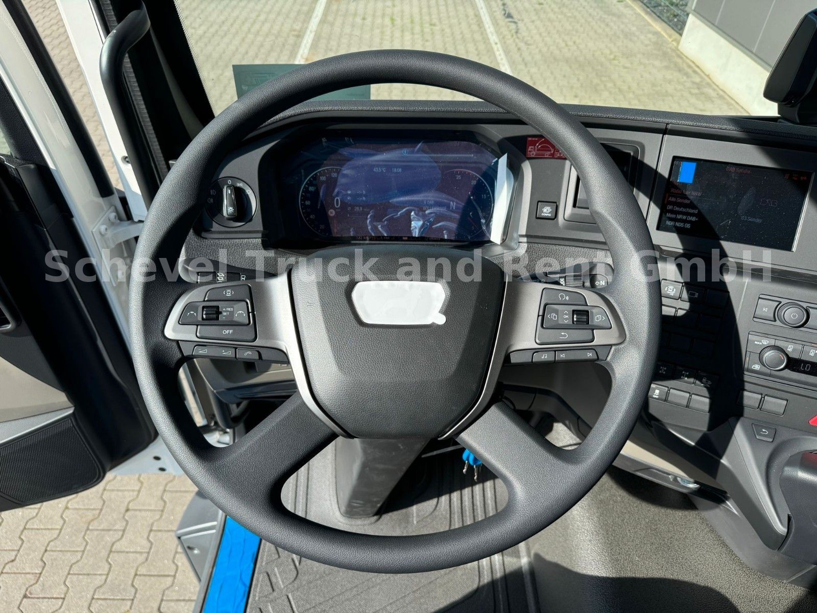 Fahrzeugabbildung MAN TGS 26.480 6x4 MEILLER 21.65 Fernfunk.