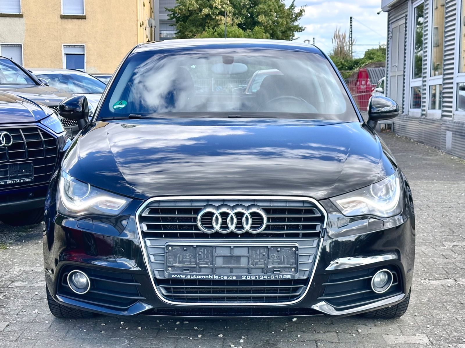 Fahrzeugabbildung Audi A1 AMBITION*NAVI+AHK+LED