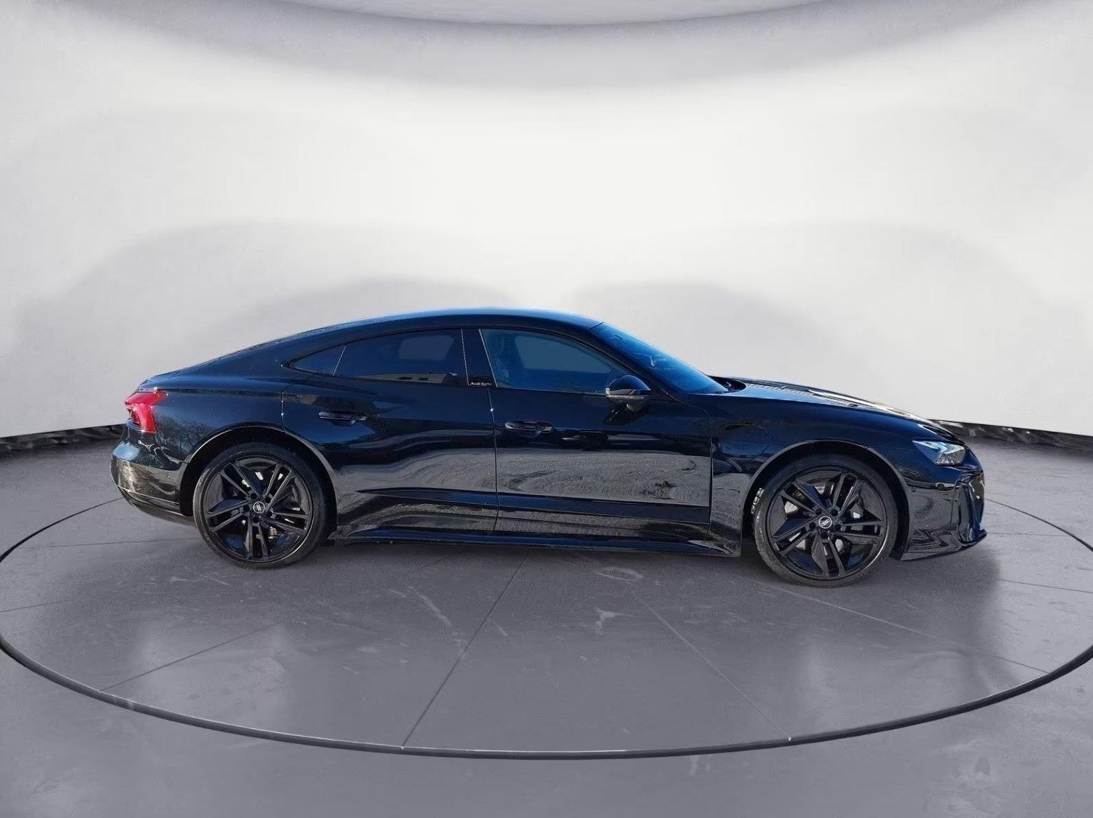 Audi e-tron GT S quattro -