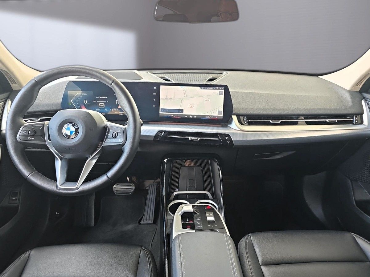 BMW X2 xDr. 20d AHK HUD PANO 360° H&K ICONIC ACC foto 10
