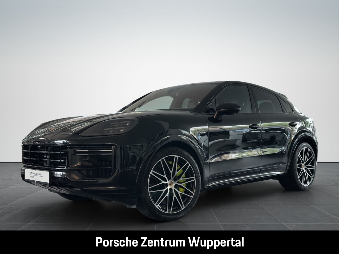 Porsche Cayenne Turbo E-Hybrid Coupe SurroundView HUD PC