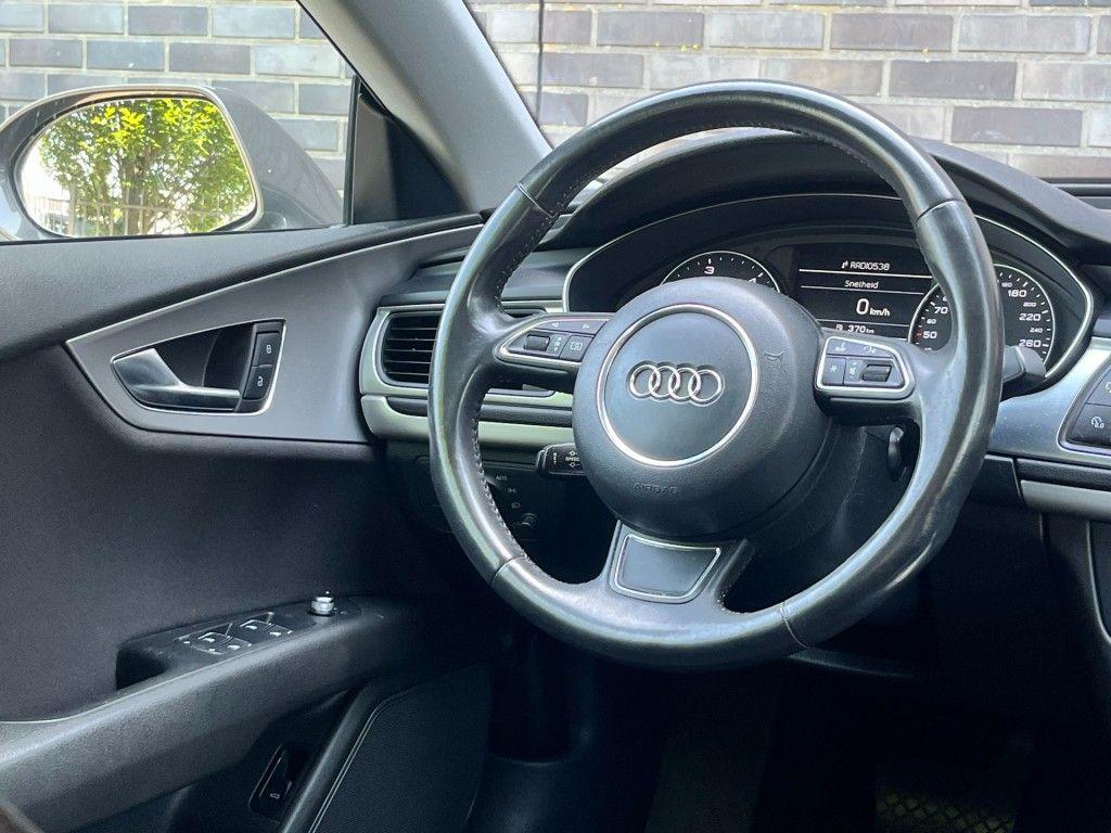 Audi A7 Sportback 3.0 TDI quattro | 245 ch | BVA | GPS | Attelage escamotable | Aide au stationnement | Volant cuir