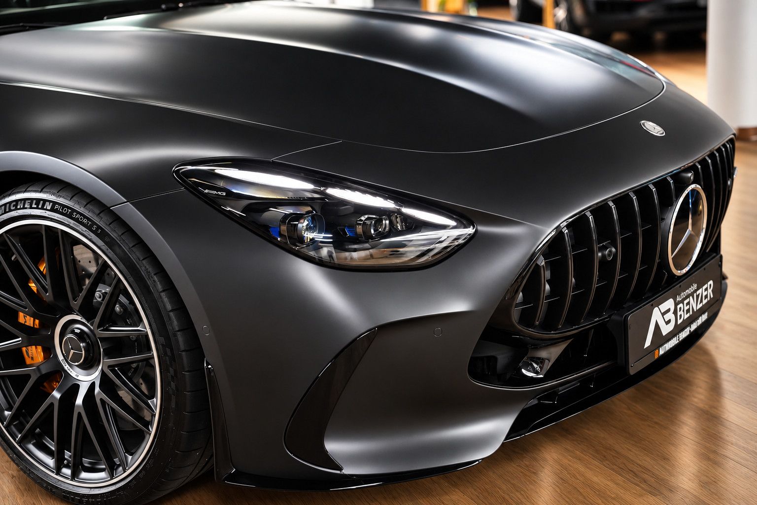 Fahrzeugabbildung Mercedes-Benz AMG GT 63 4Matic *AeroKit*Keramik*SchalenSitze*