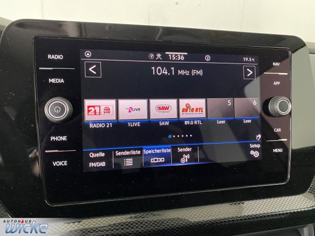 T-Cross 1.0 TSI Life CONNECT KLIMA PDC LED