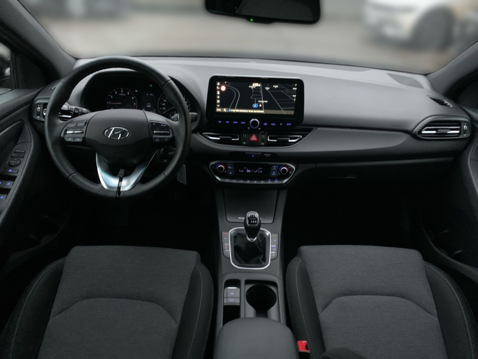 Fahrzeugabbildung Hyundai i30 1.0 T-GDI Connect & Go Navi LED